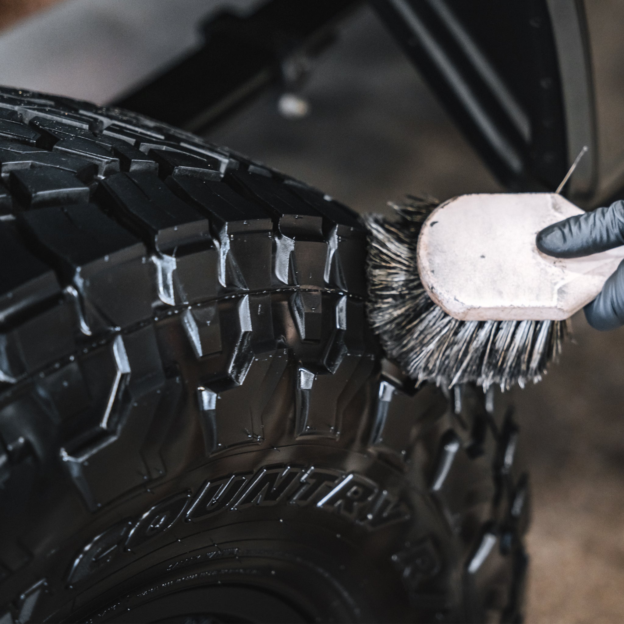 Decked Out Tire Dressing - 16 oz.