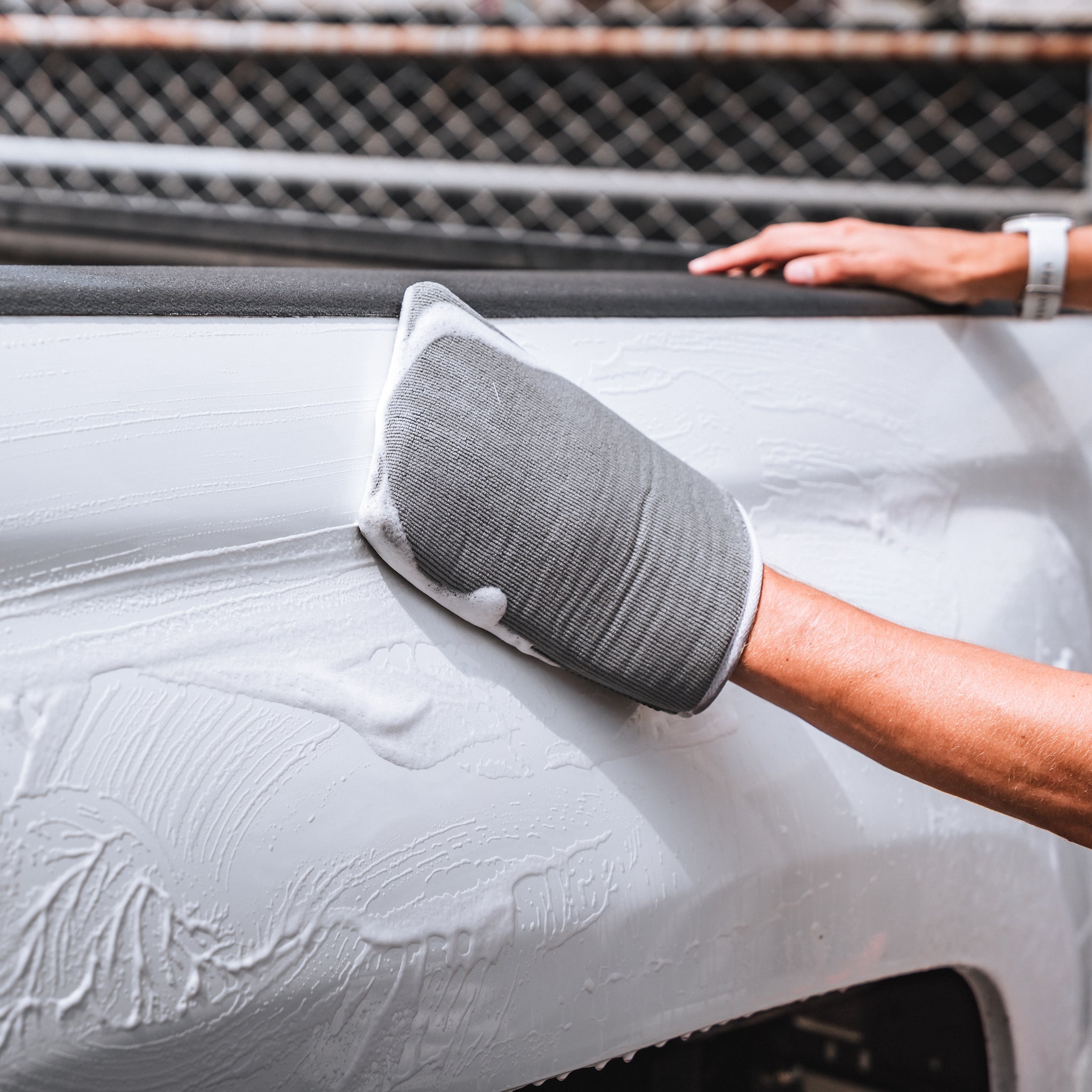 Shine Supply Clay Mitt (Medium Grade)