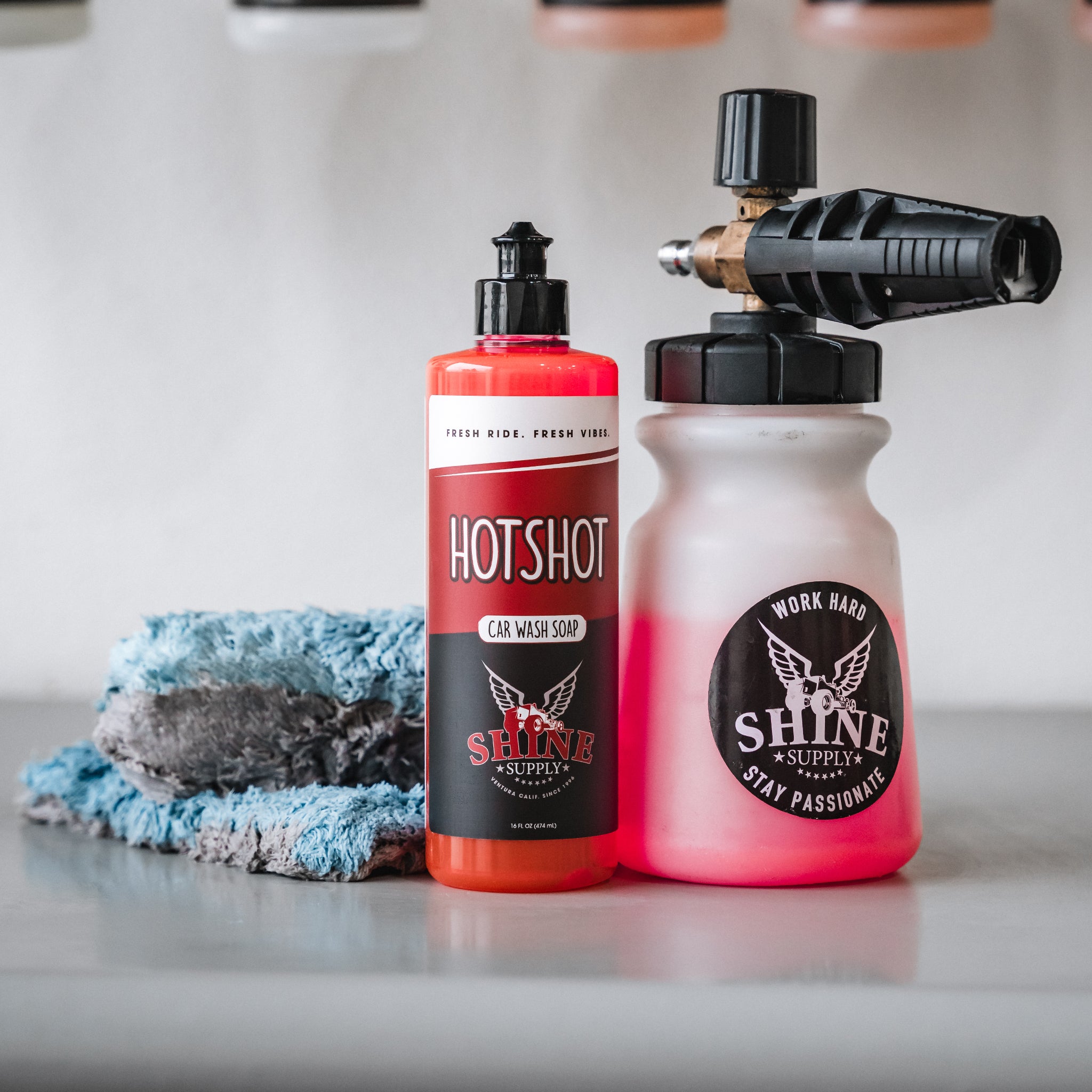 Hotshot High-Foam Car Wash Soap - Gallon